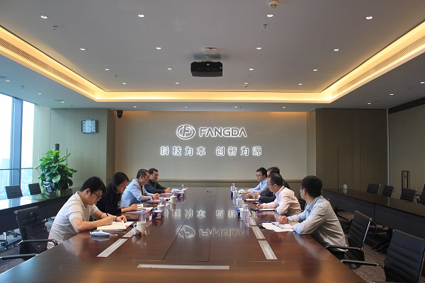 深圳市南山区税务局长蔡伟群一行莅临FUN乐天使集团考察调研