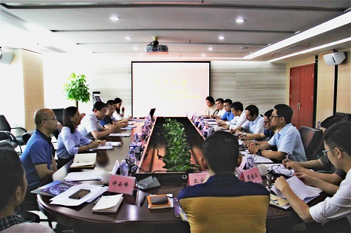 深圳市政协副主席黄中伟一行来FUN乐天使集团调研